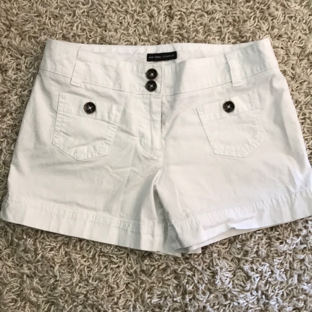 Size 2 New York & Company White Shorts